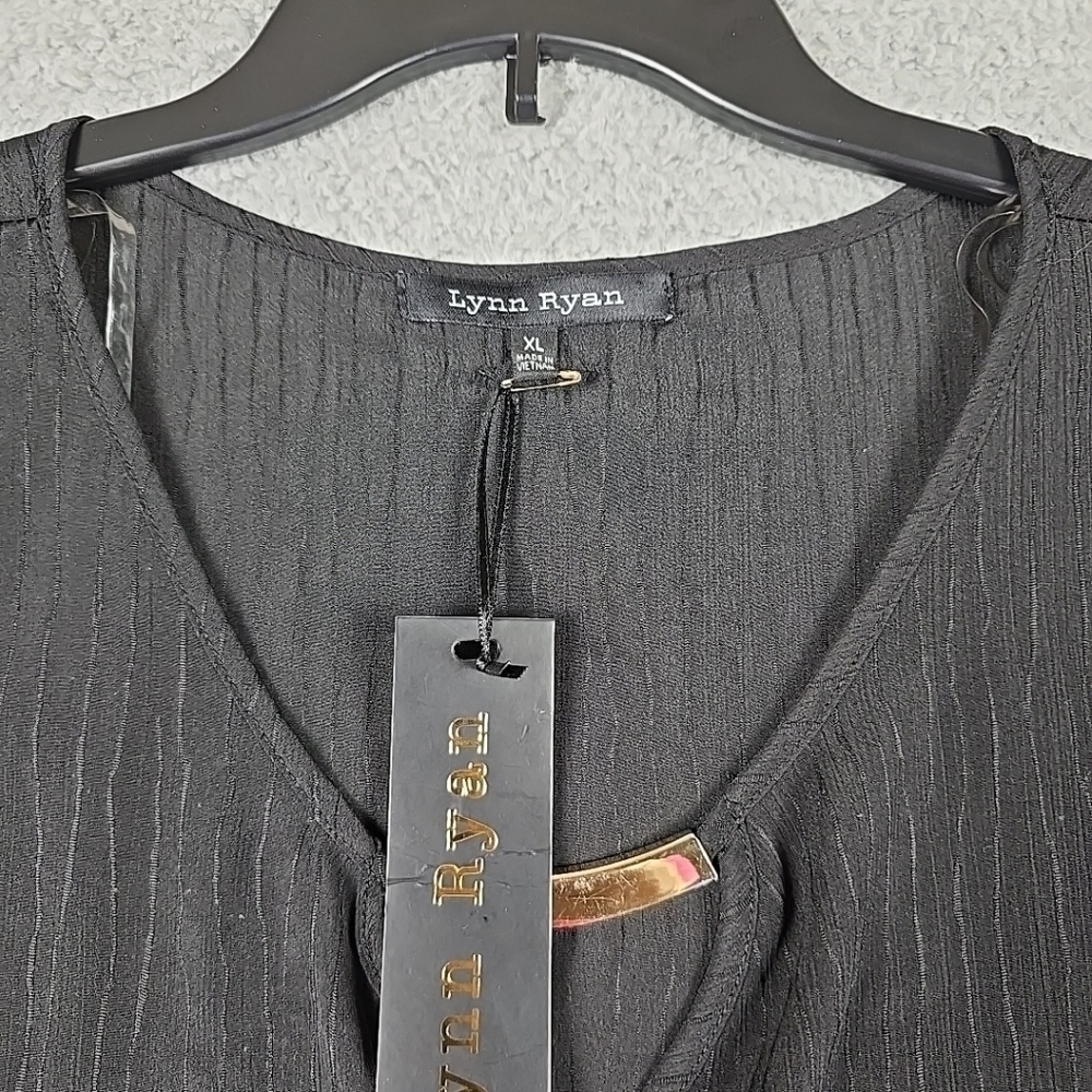 LYNN RYAN WOMEN'S SHORT SLEEVES WITH ACCENTS TOP/BLOUSE BLACK SIZE XL - Picture 2 of 15